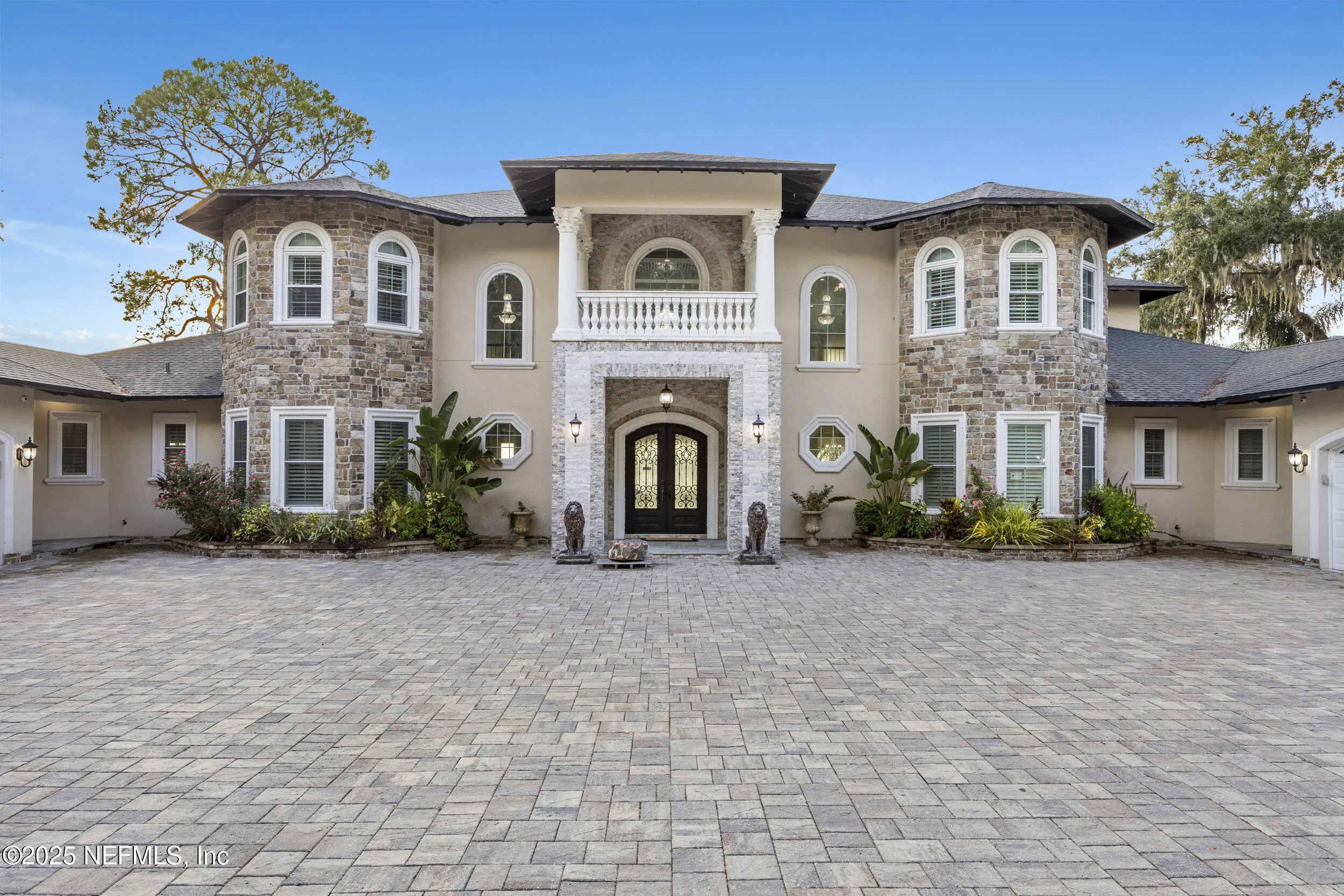 Jacksonville, Florida, 32223, United States, 7 Bedrooms Bedrooms, ,8 BathroomsBathrooms,Residential,Active,1953925