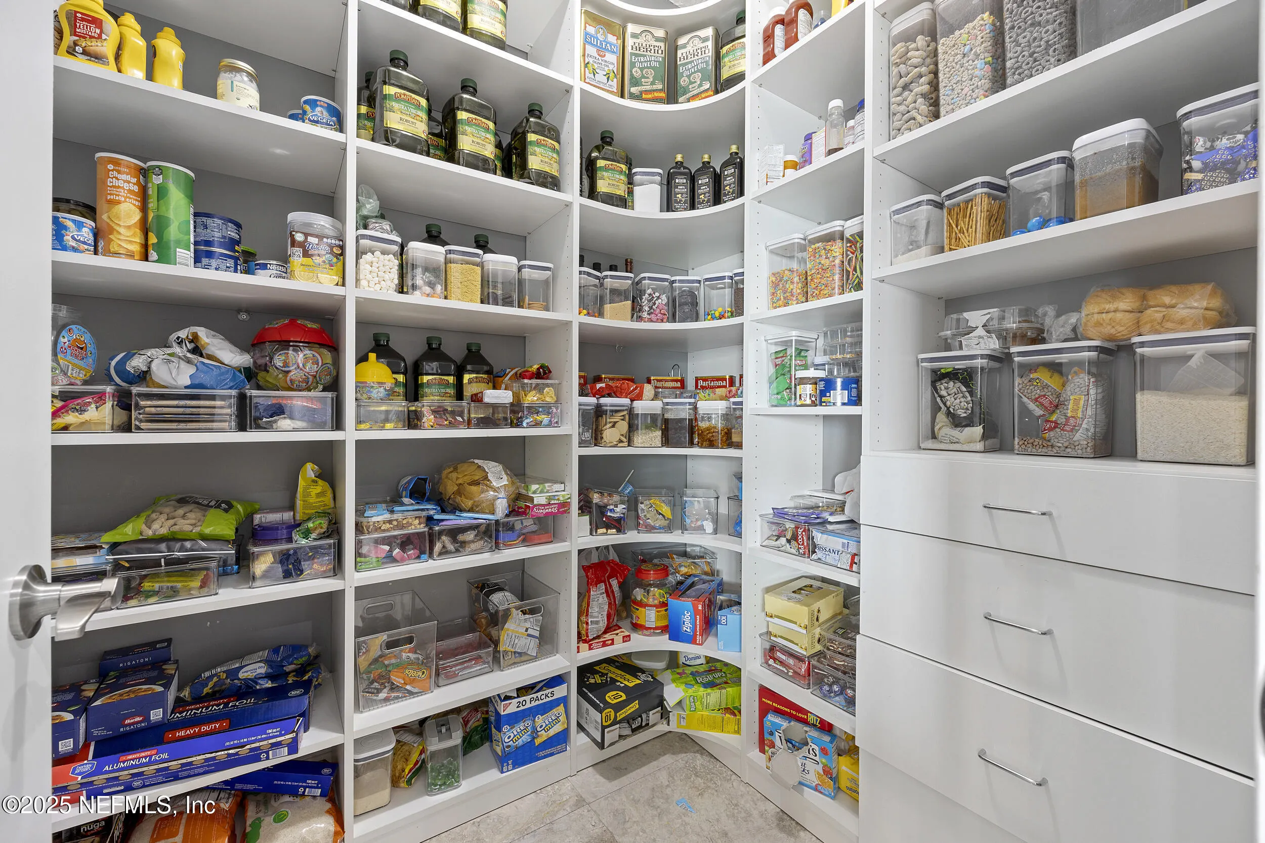 Jacksonville, Florida, 32223, United States, 7 Bedrooms Bedrooms, ,8 BathroomsBathrooms,Residential,Active,1953925