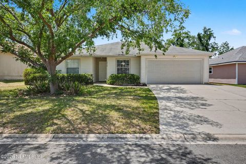Photo of 7812 INVERMERE Boulevard, Jacksonville, FL 32244 (MLS # 2144918)