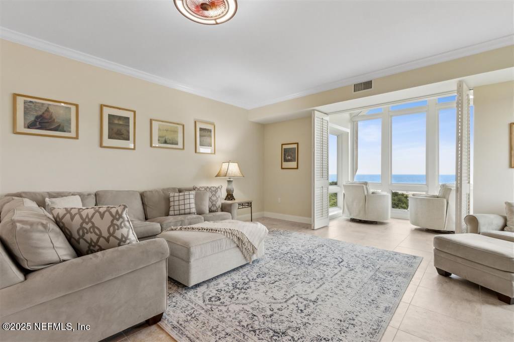 6545 SPYGLASS Circle