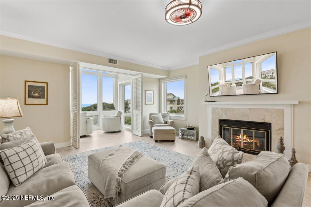 6545 SPYGLASS Circle