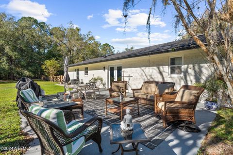 A home in Middleburg