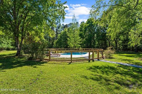 A home in Middleburg