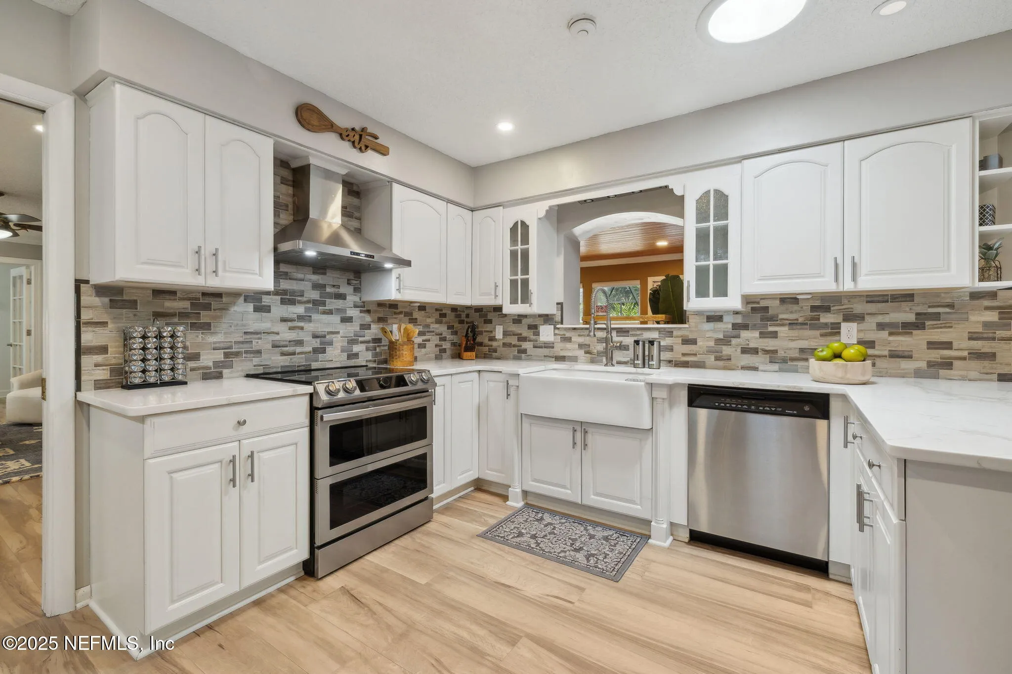 Jacksonville, Florida 32257, United States, 4 Bedrooms Bedrooms, ,3 BathroomsBathrooms,Residential,Pending,156116