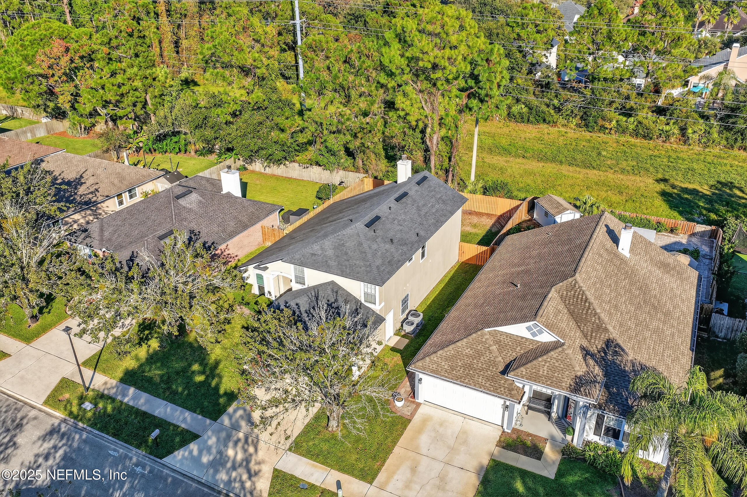 3719 E SEA HAWK Street