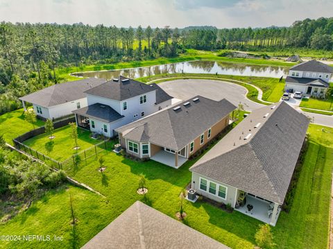 A home in Yulee