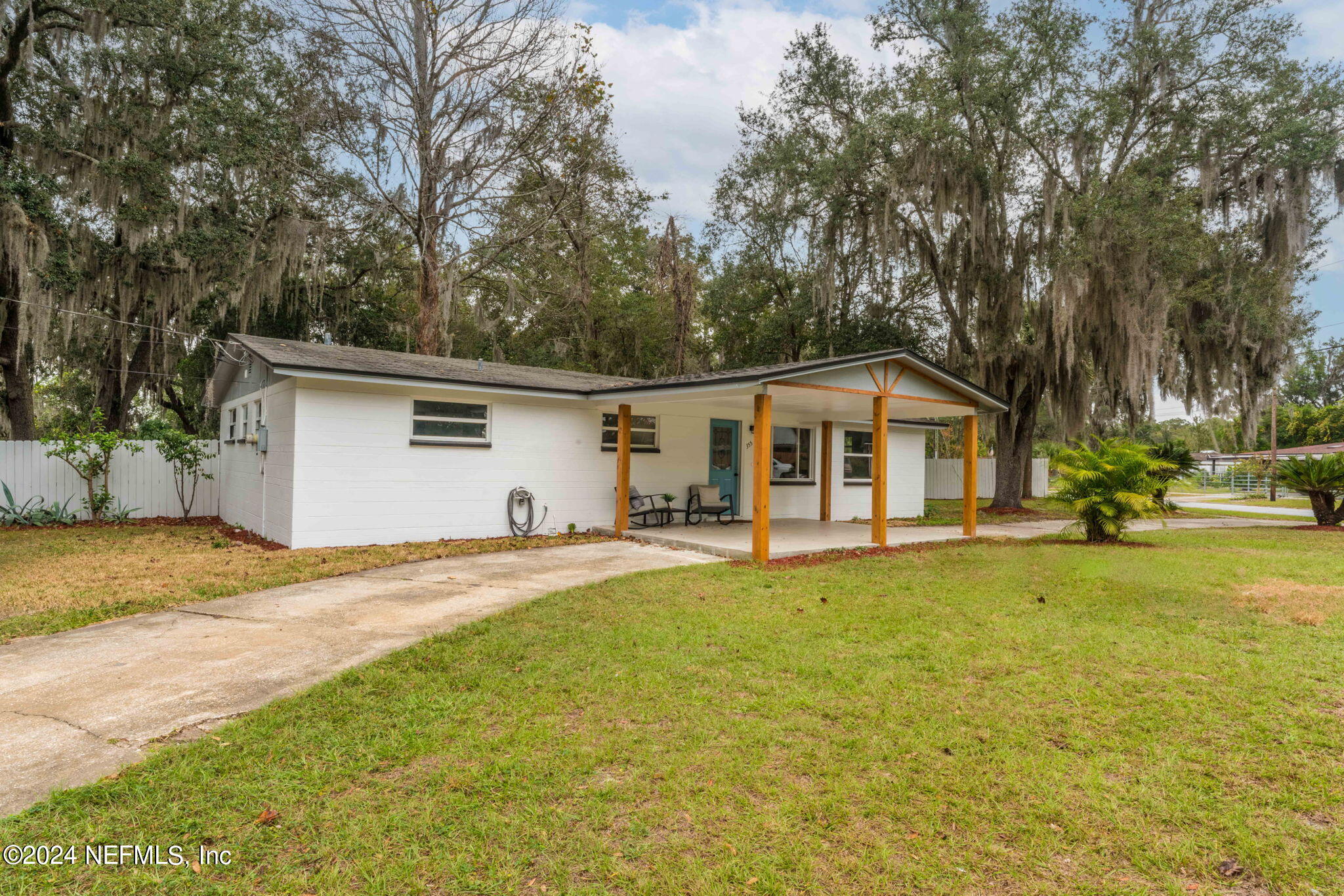 Orange Park, FL home for sale located at 355 Canis Drive S, Orange Park, FL 32073