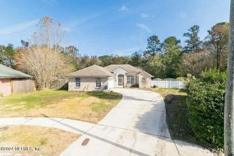 A home in Middleburg