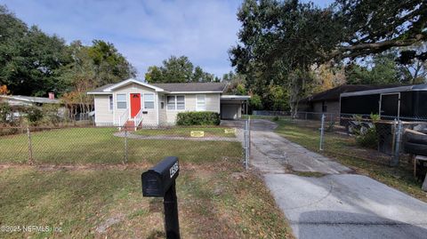 4505 CLINTON Avenue Jacksonville FL 32207
