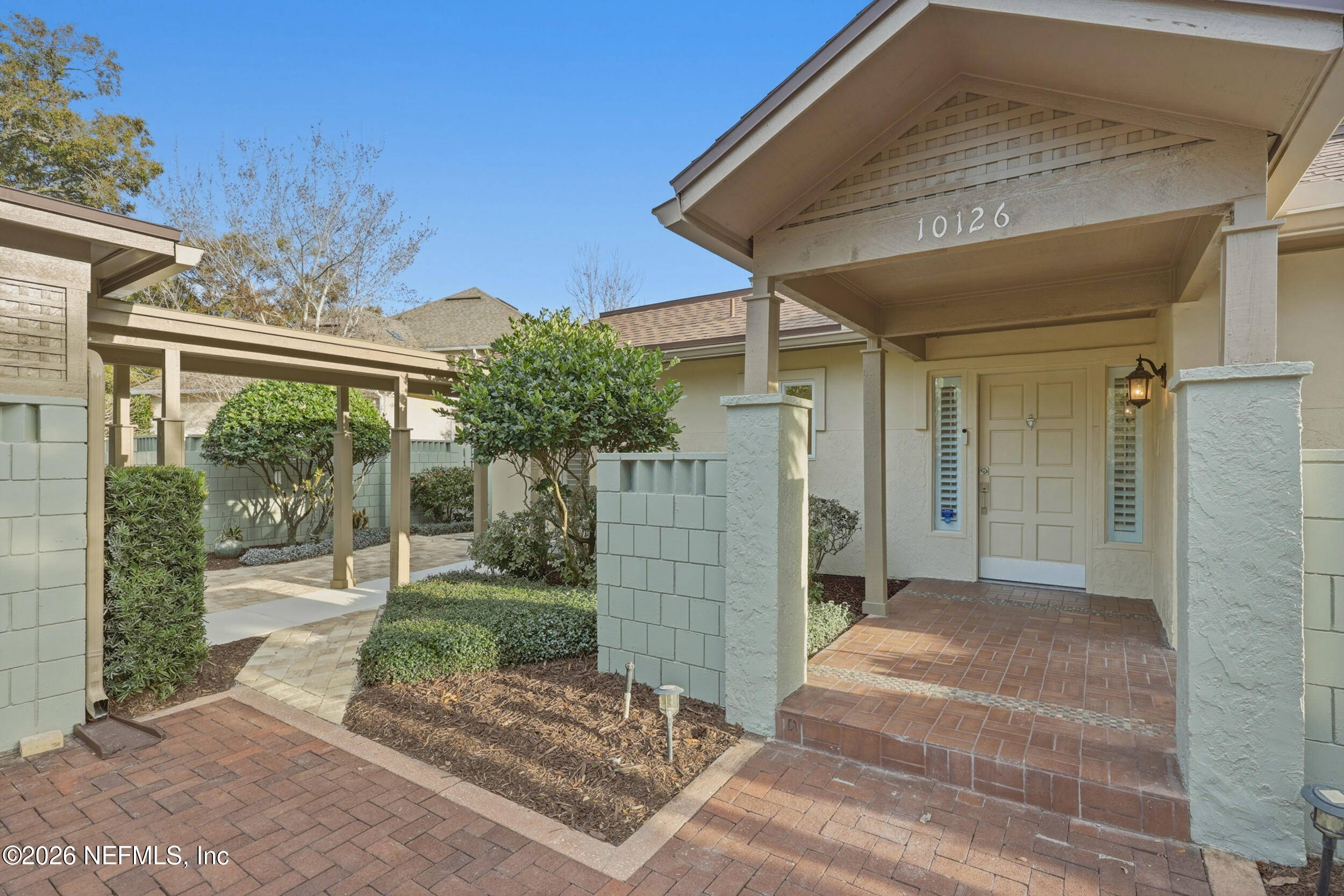 10126 W COURTYARDS Place