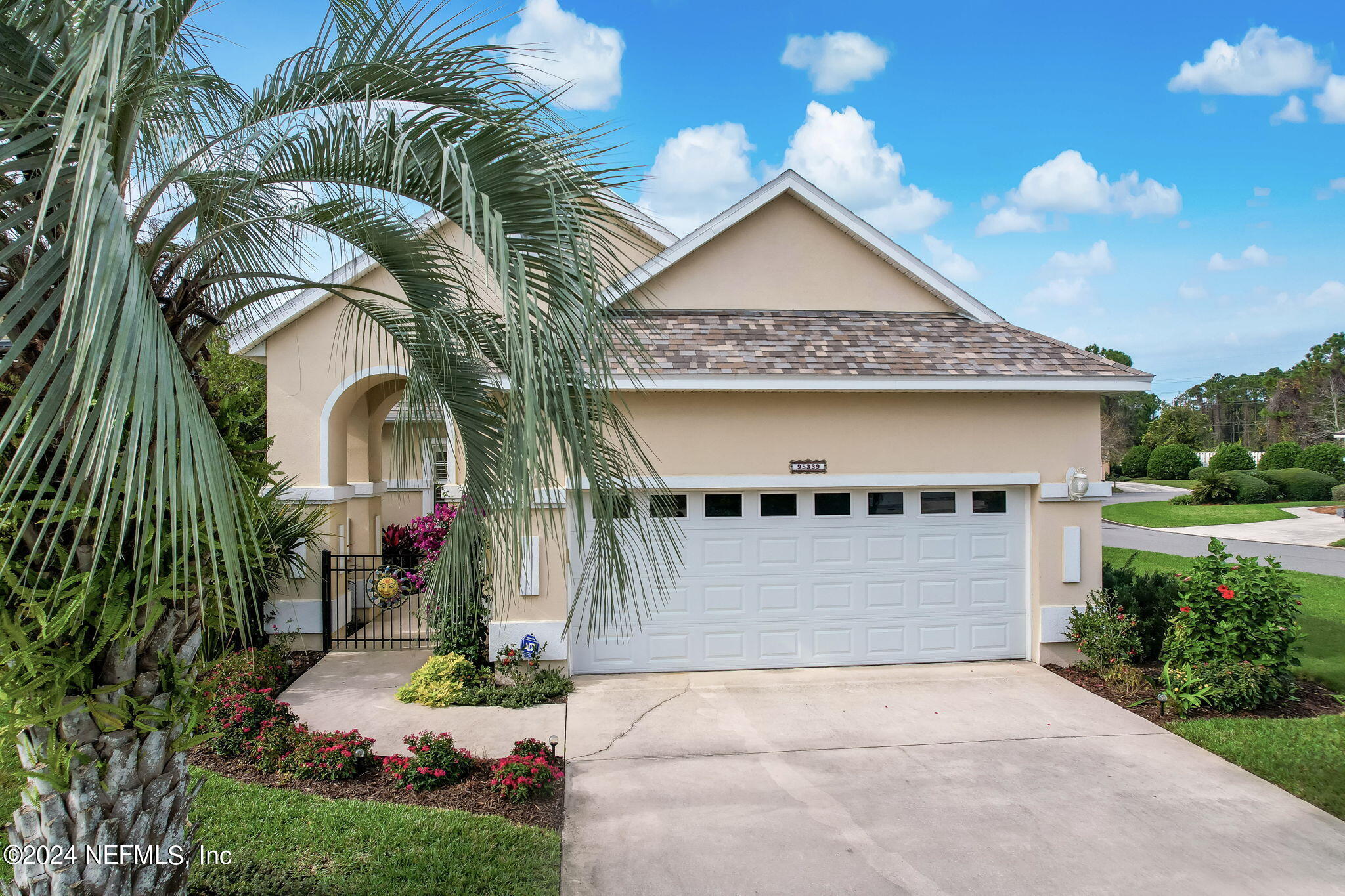 Fernandina Beach, FL home for sale located at 95339 Village Drive, Fernandina Beach, FL 32034