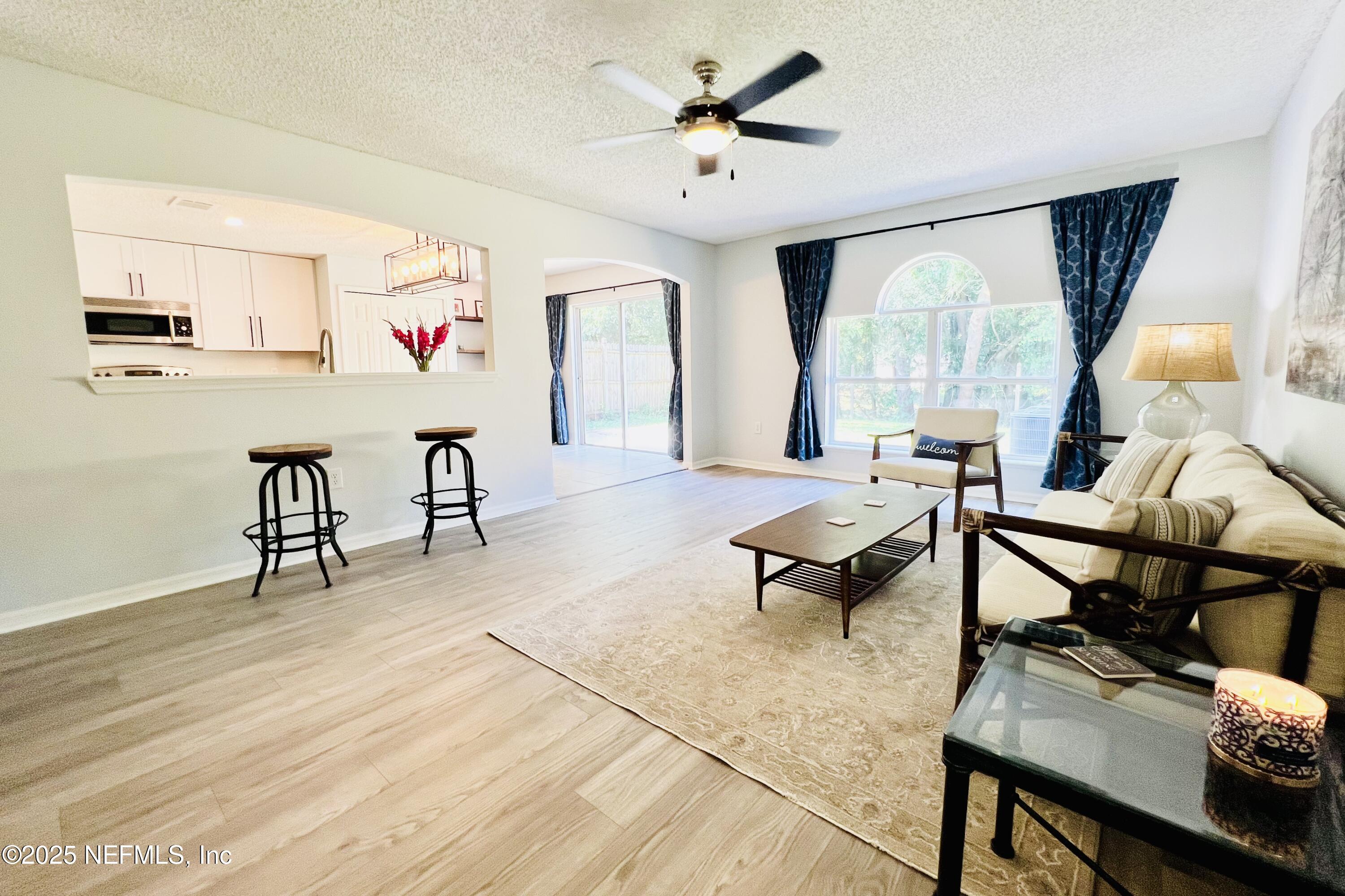 7353 LAWN TENNIS Lane