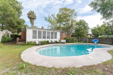 A home in Jacksonville