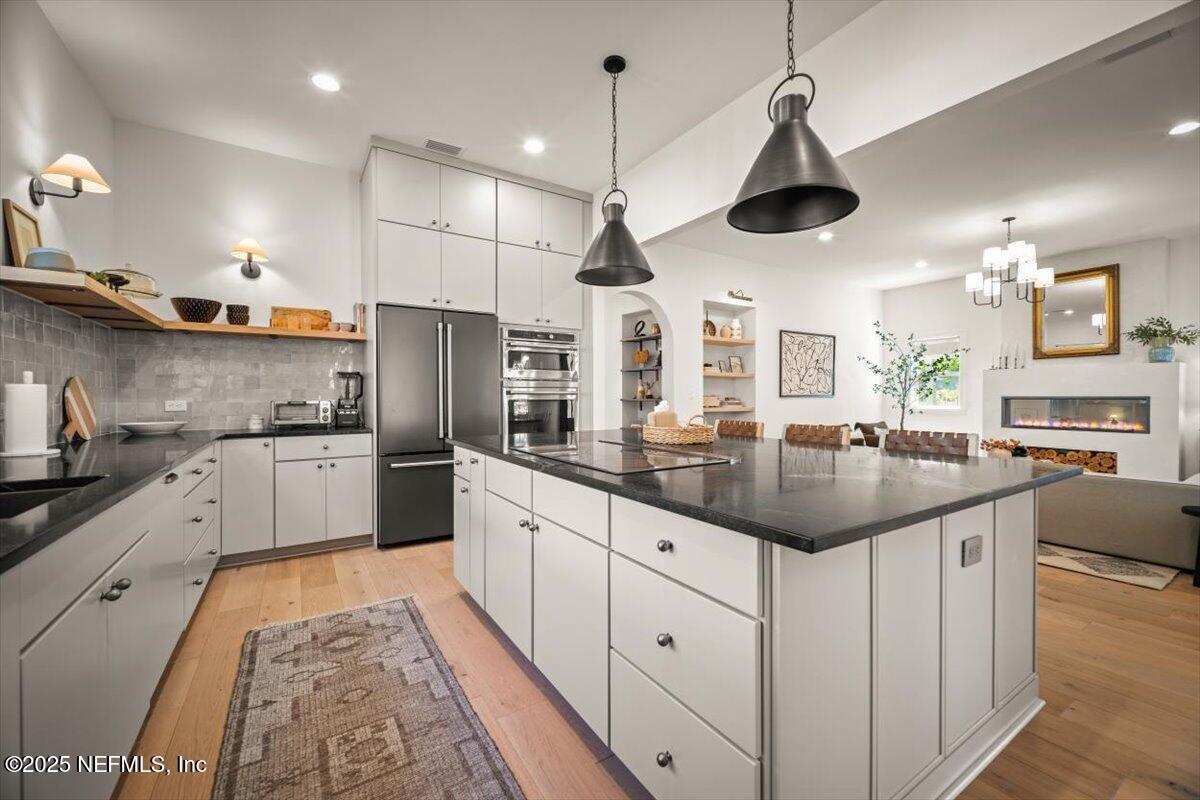 1266 LYDIA Court