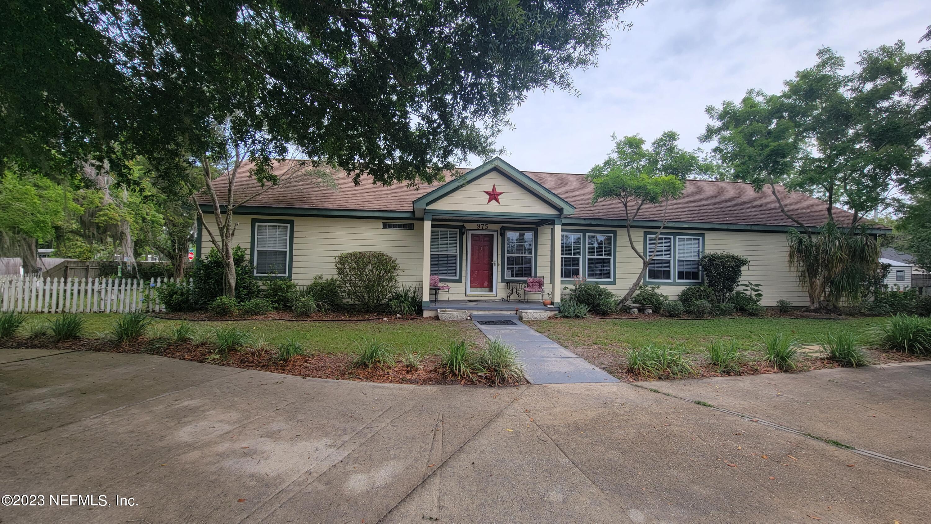 Lake Butler, FL home for sale located at 975 W MAIN Street, Lake Butler, FL 32054