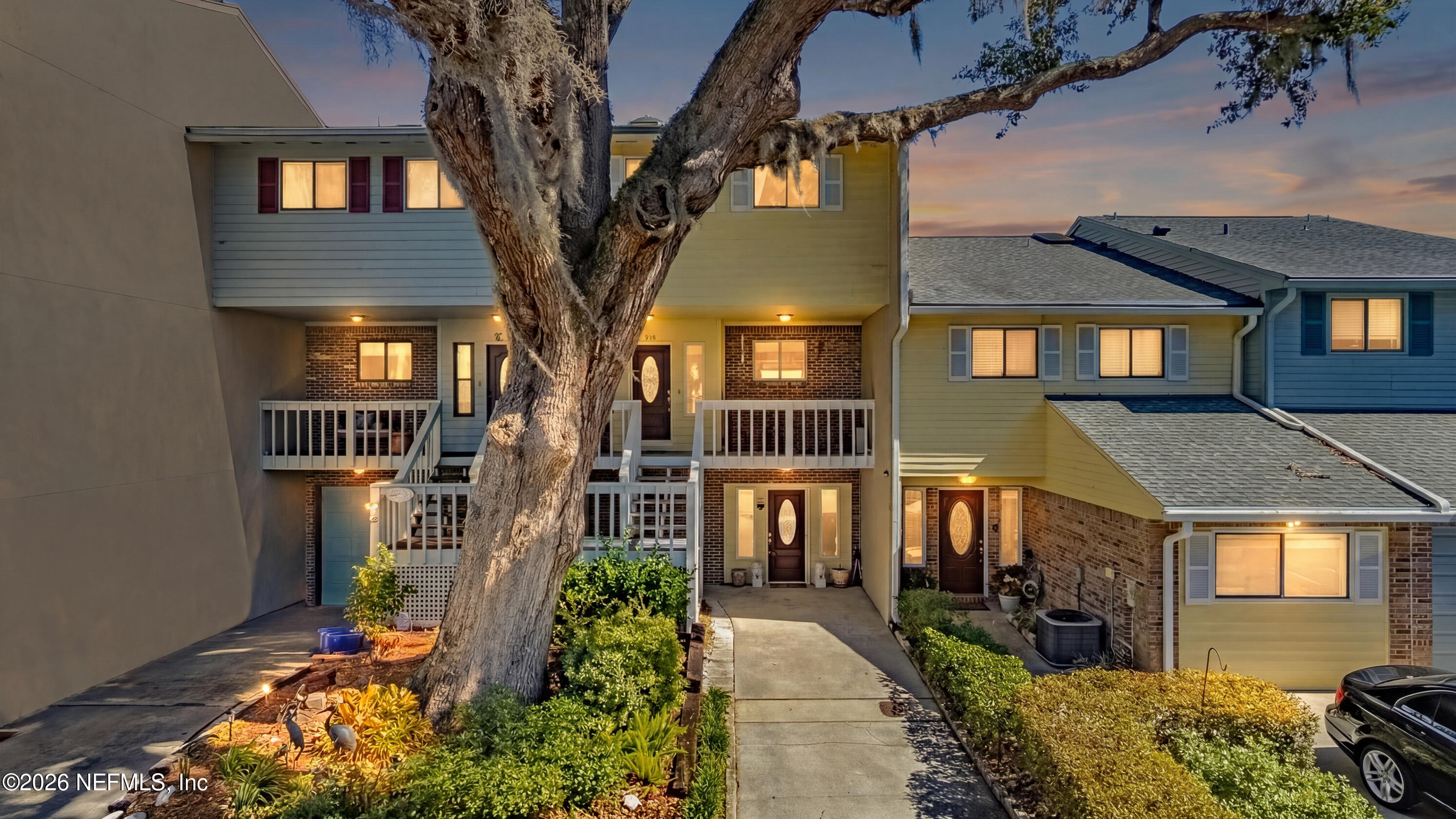 315 SCENIC POINT Lane