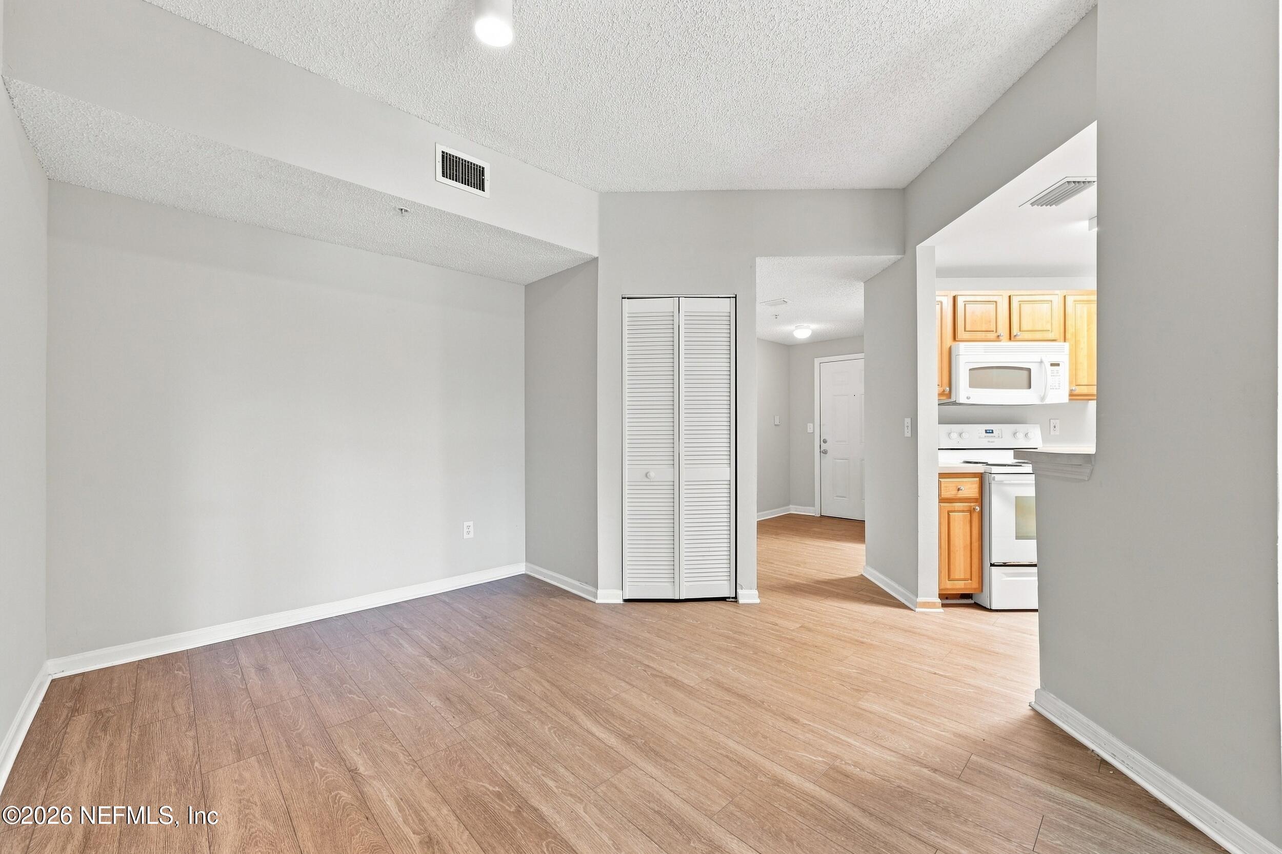 2005 MARIPOSA VISTA Lane 207