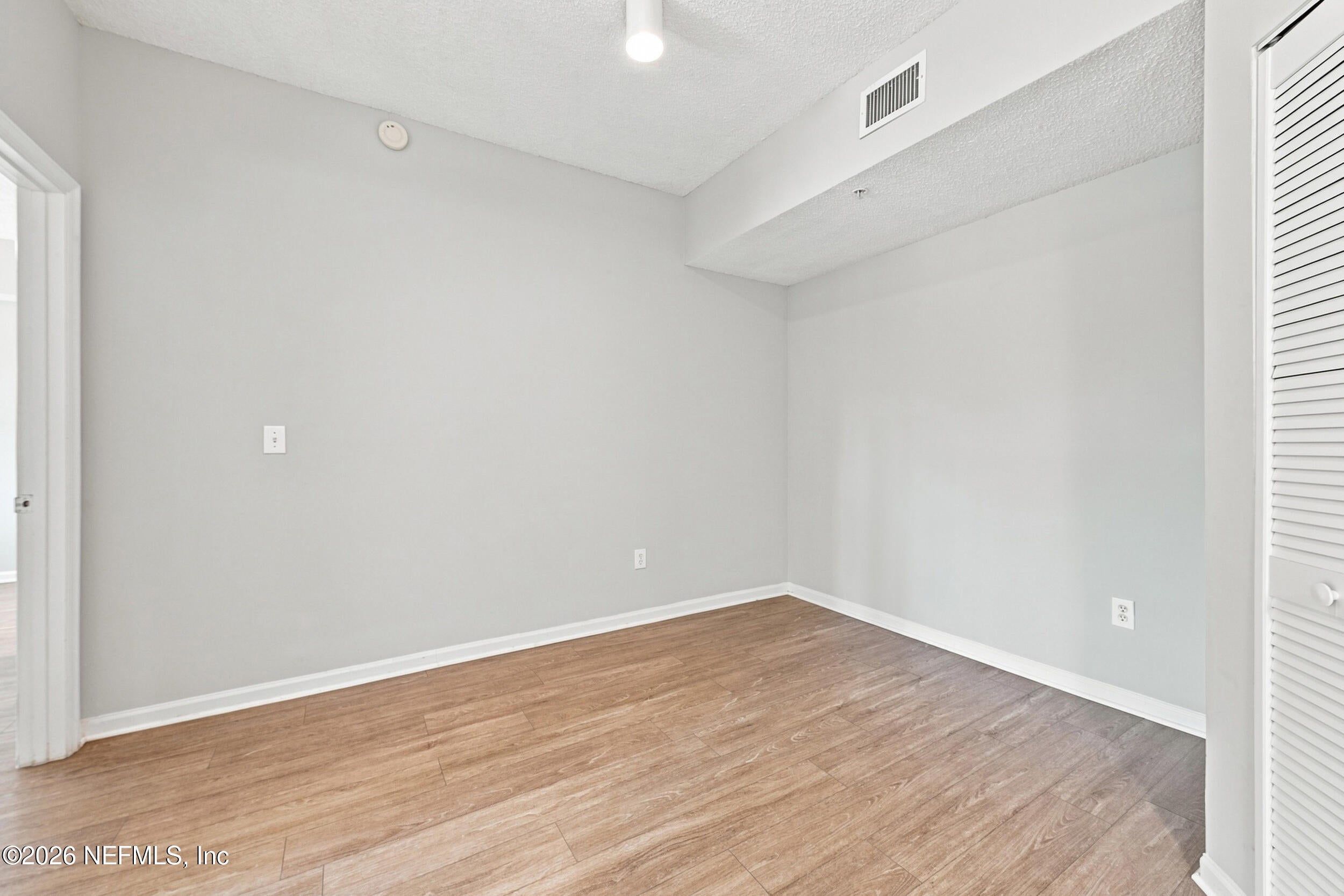 2005 MARIPOSA VISTA Lane 207