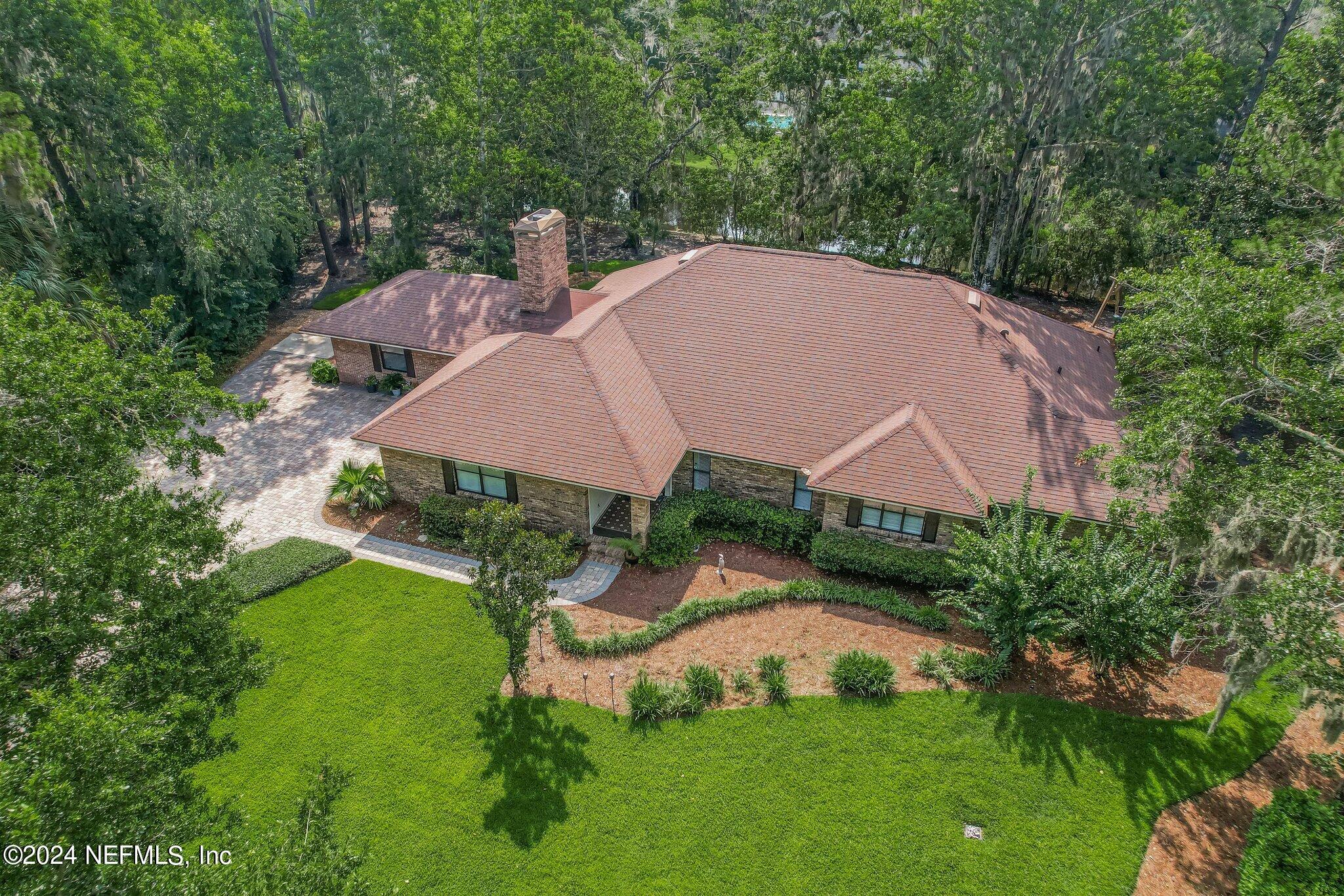 Ponte Vedra Beach, FL home for sale located at 8070 Cypress Hollow Court, Ponte Vedra Beach, FL 32082