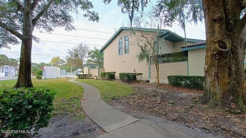 103 COURAGEOUS Court N 103 Jacksonville FL 32233