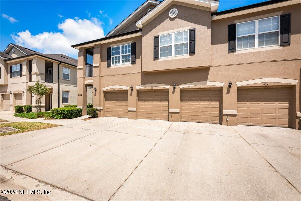 Jacksonville, FL home for sale located at 12301 Kernan Forest Boulevard Unit 1101, Jacksonville, FL 32225