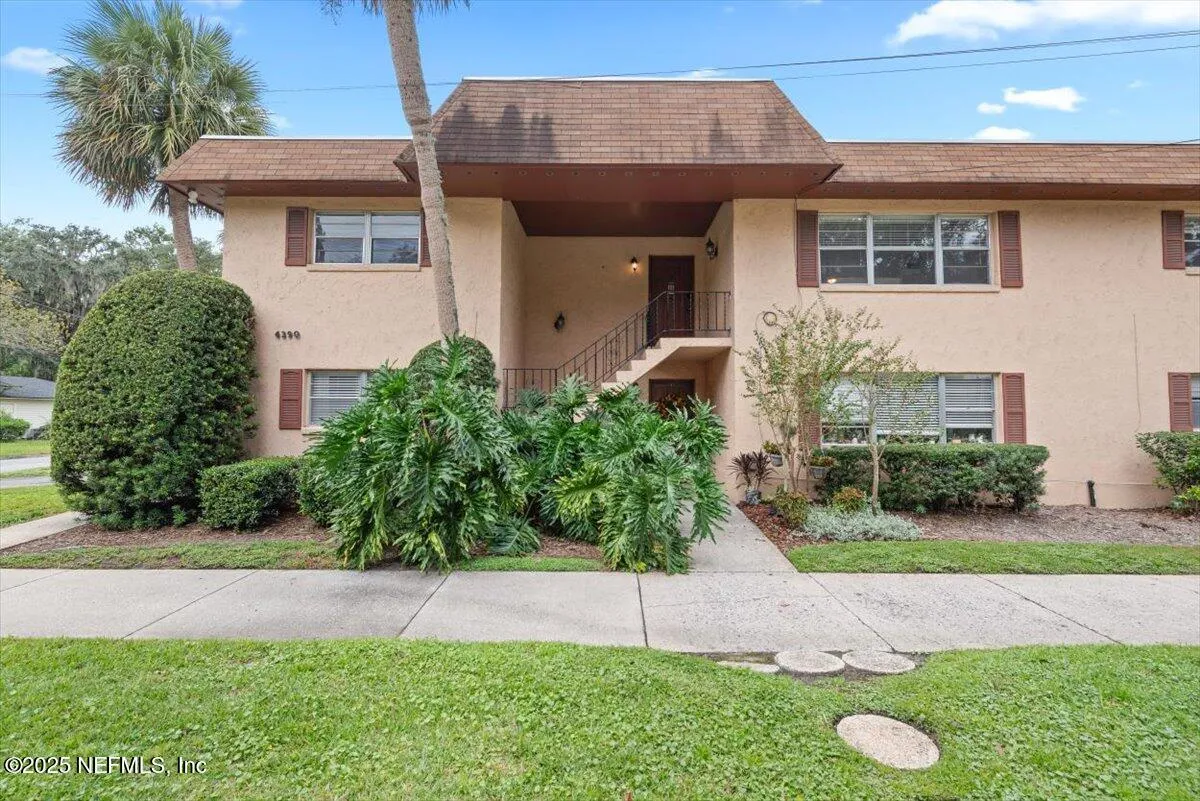 Jacksonville, Florida 32210, United States, 3 Bedrooms Bedrooms, ,2 BathroomsBathrooms,Residential,Active,226855