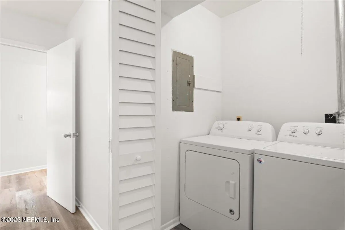 Jacksonville, Florida 32210, United States, 3 Bedrooms Bedrooms, ,2 BathroomsBathrooms,Residential,Active,226855