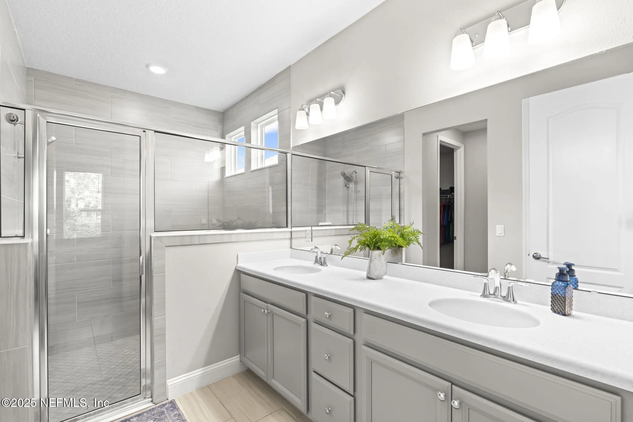 St. Augustine, Florida 32095, United States, 4 Bedrooms Bedrooms, ,4 BathroomsBathrooms,Residential,Pending,122101