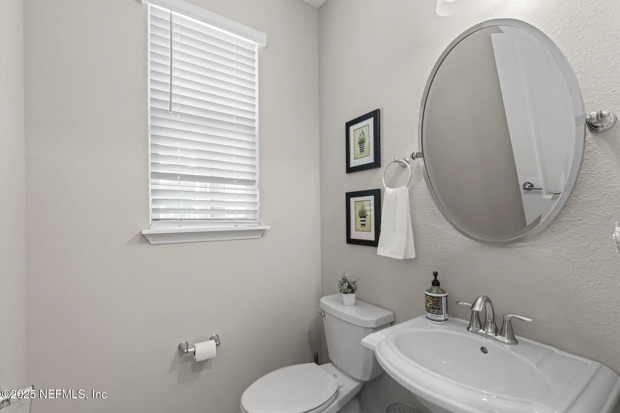 St. Augustine, Florida 32095, United States, 4 Bedrooms Bedrooms, ,4 BathroomsBathrooms,Residential,Pending,122101