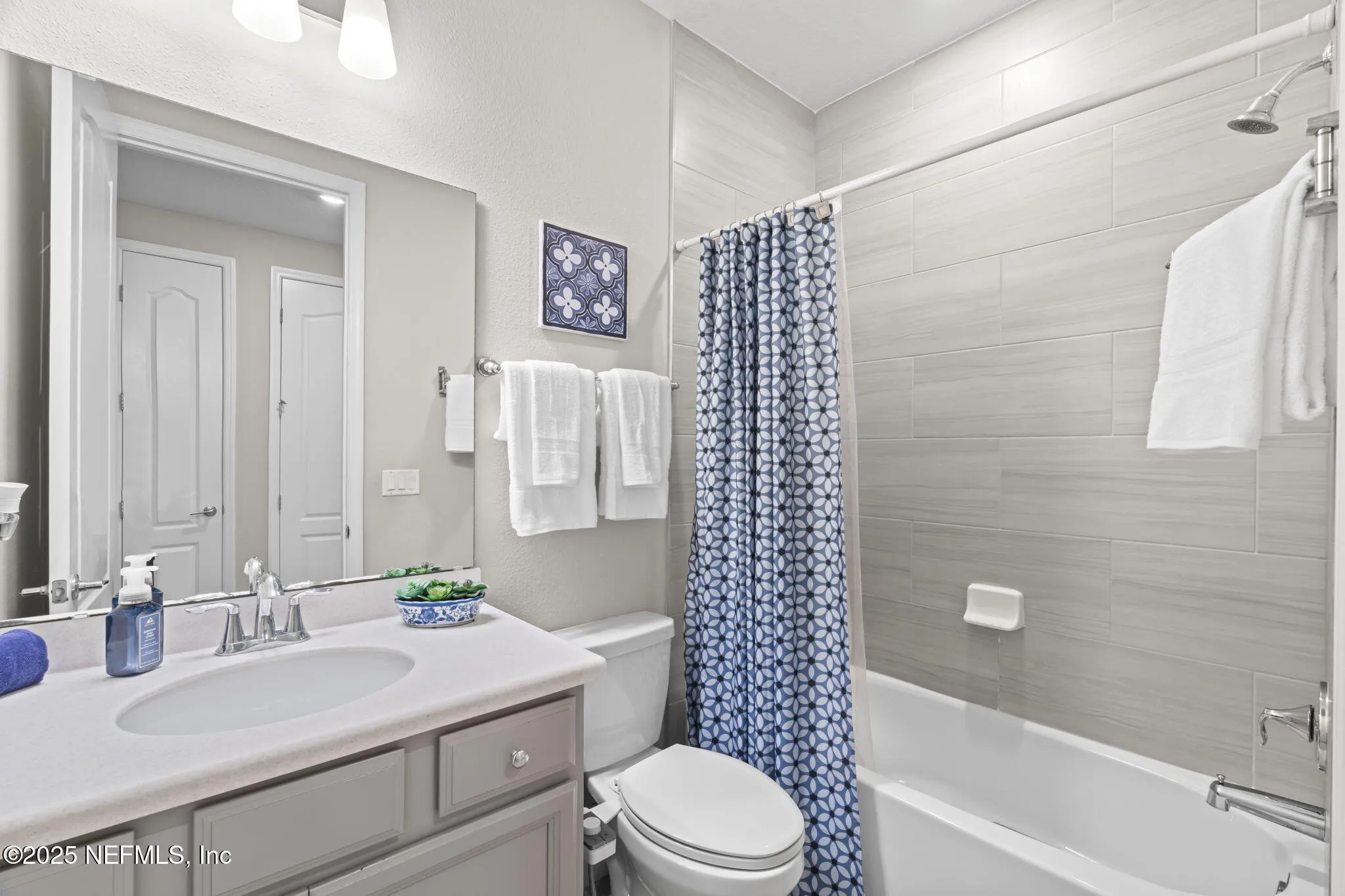 St. Augustine, Florida 32095, United States, 4 Bedrooms Bedrooms, ,4 BathroomsBathrooms,Residential,Pending,122101