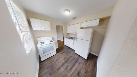 Photo of 2178 W 41ST Street, Jacksonville, FL 32209 (MLS # 2142359)