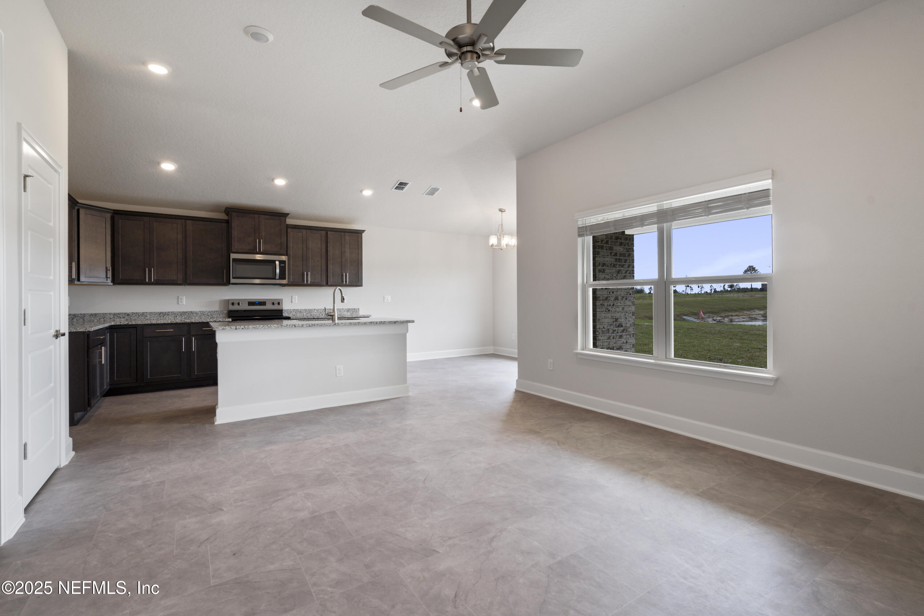 3115 FOREST VIEW Lane