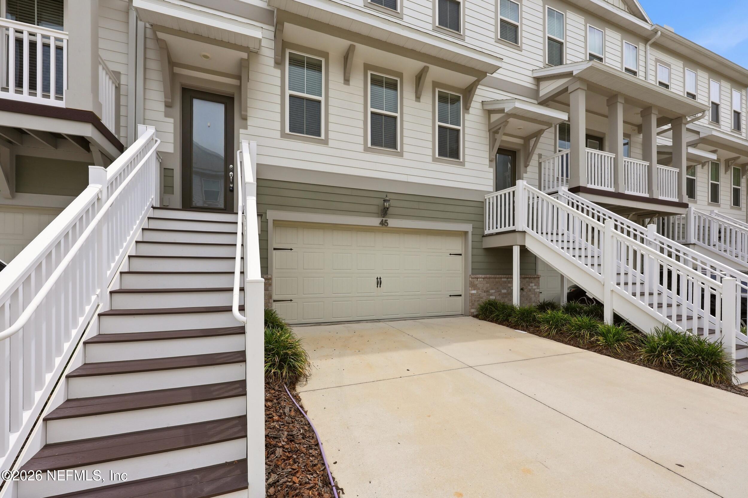 45 FALLING WATER Court