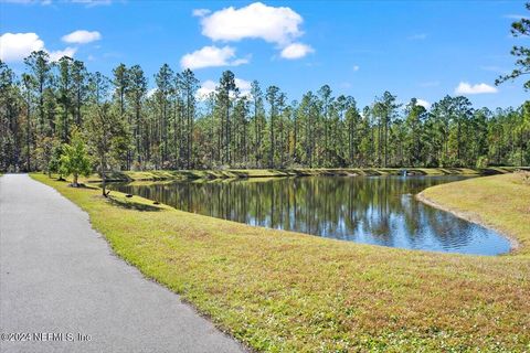 A home in Yulee