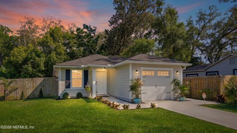 Photo of 4744 RIDGEWOOD Avenue, Jacksonville, FL 32207 (MLS # 2142636)