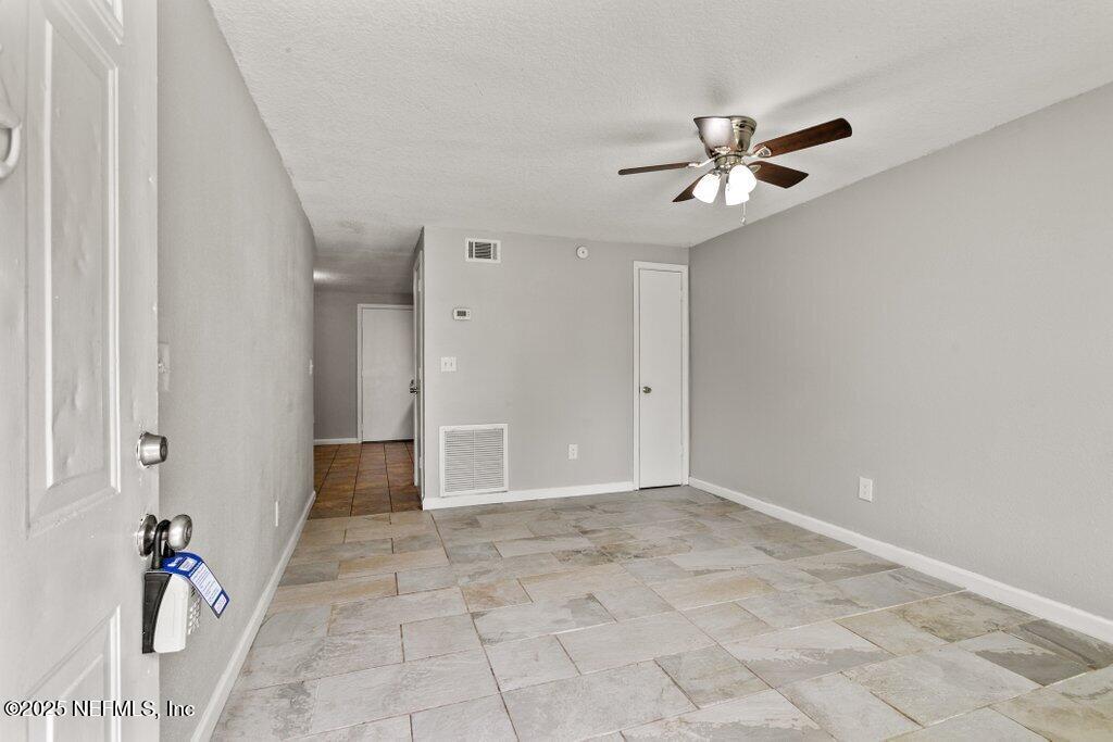 2639 SUNRISE VILLAGE Drive B
