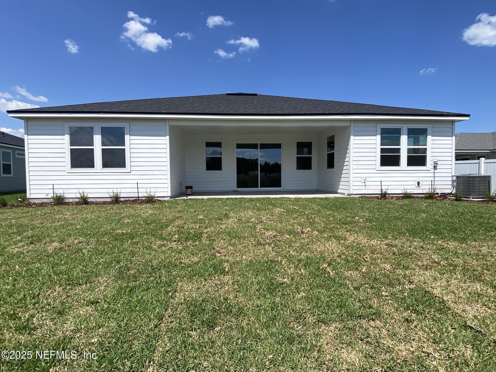 3262 LAGO VISTA Drive