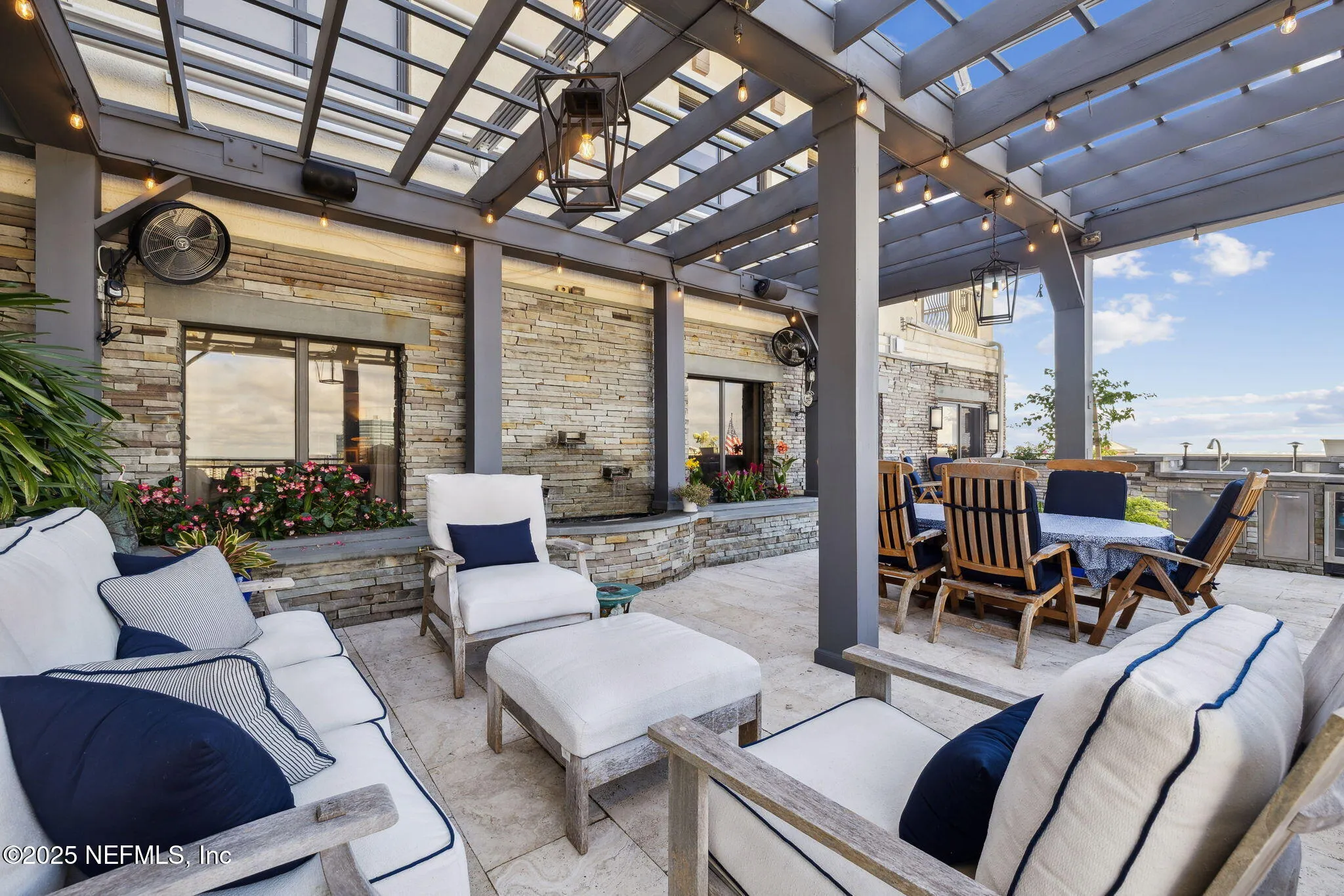 Jacksonville, Florida 32207, United States, 3 Bedrooms Bedrooms, ,3 BathroomsBathrooms,Residential,Active,229738