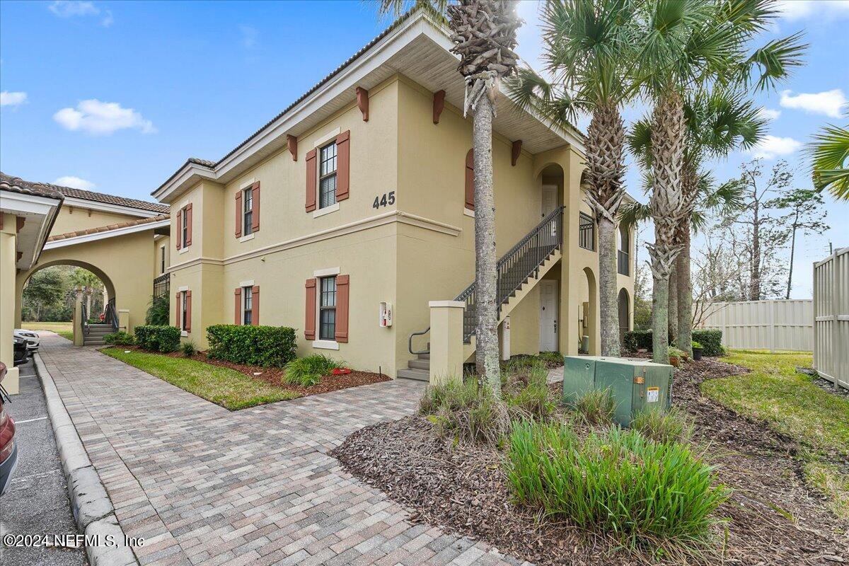 St Augustine, FL home for sale located at 445 La Travesia Flora Unit 104, St Augustine, FL 32095