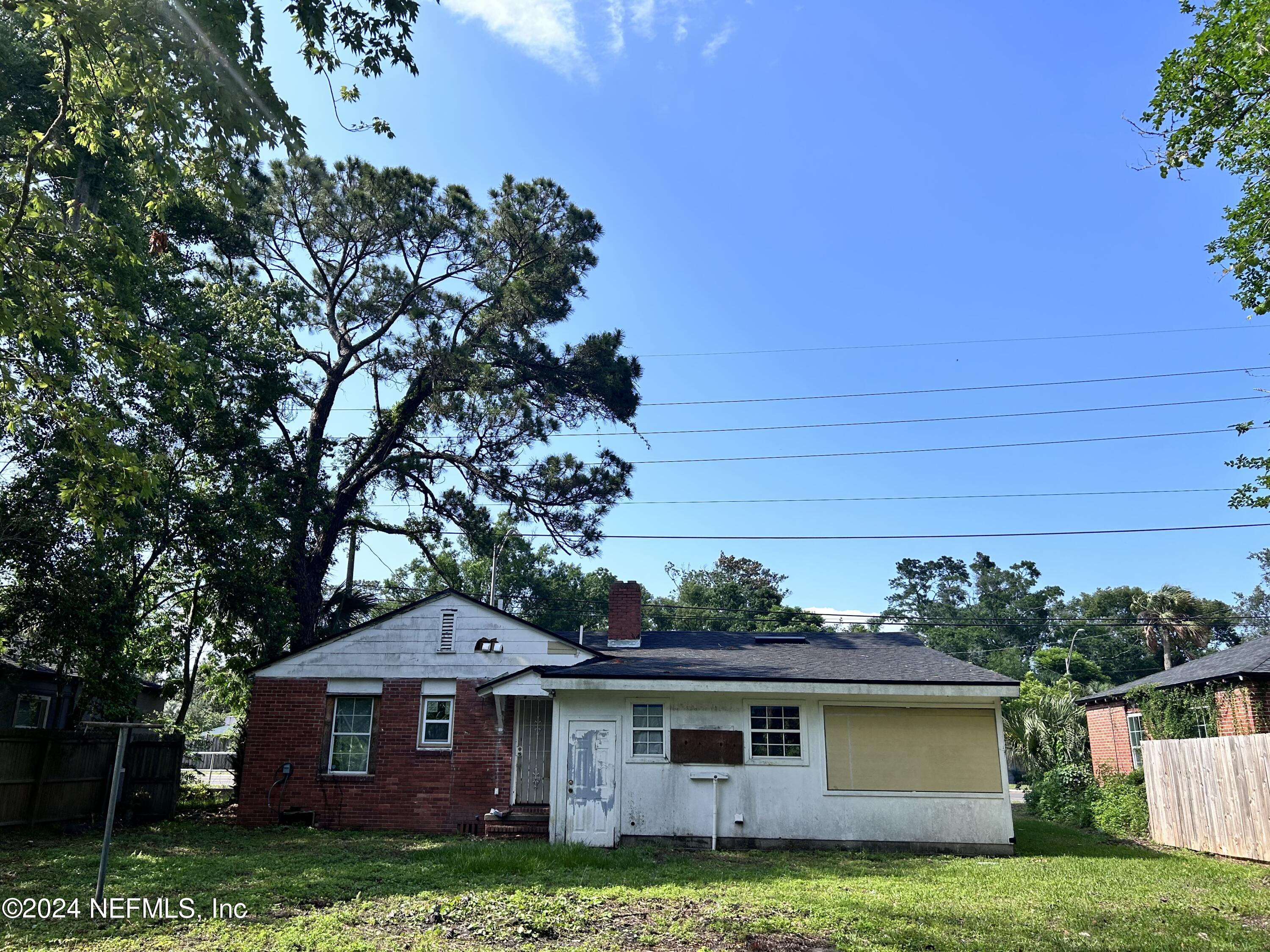 Jacksonville, FL home for sale located at 4558 Timuquana Road, Jacksonville, FL 32210