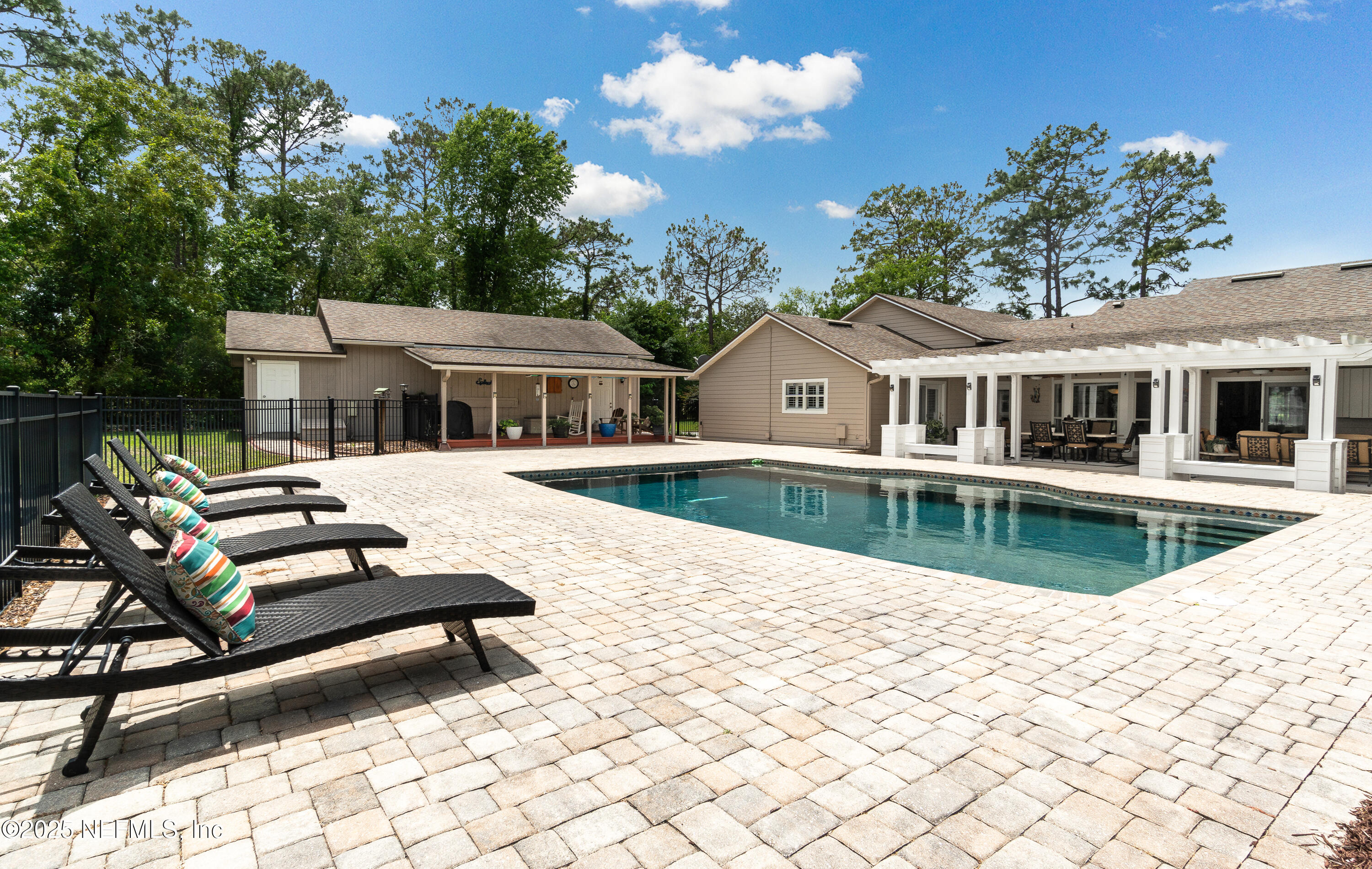 4637 SADDLEHORN Trail