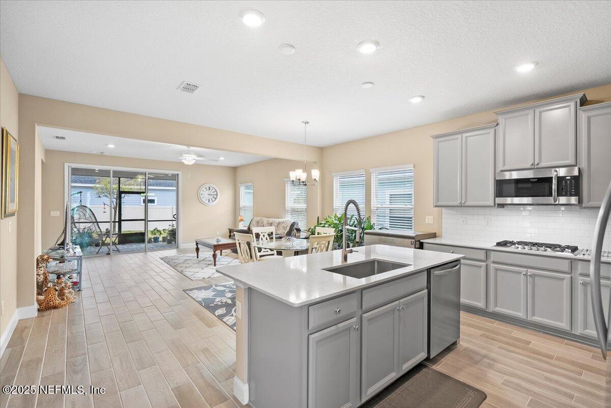 34 GREENIE Bend