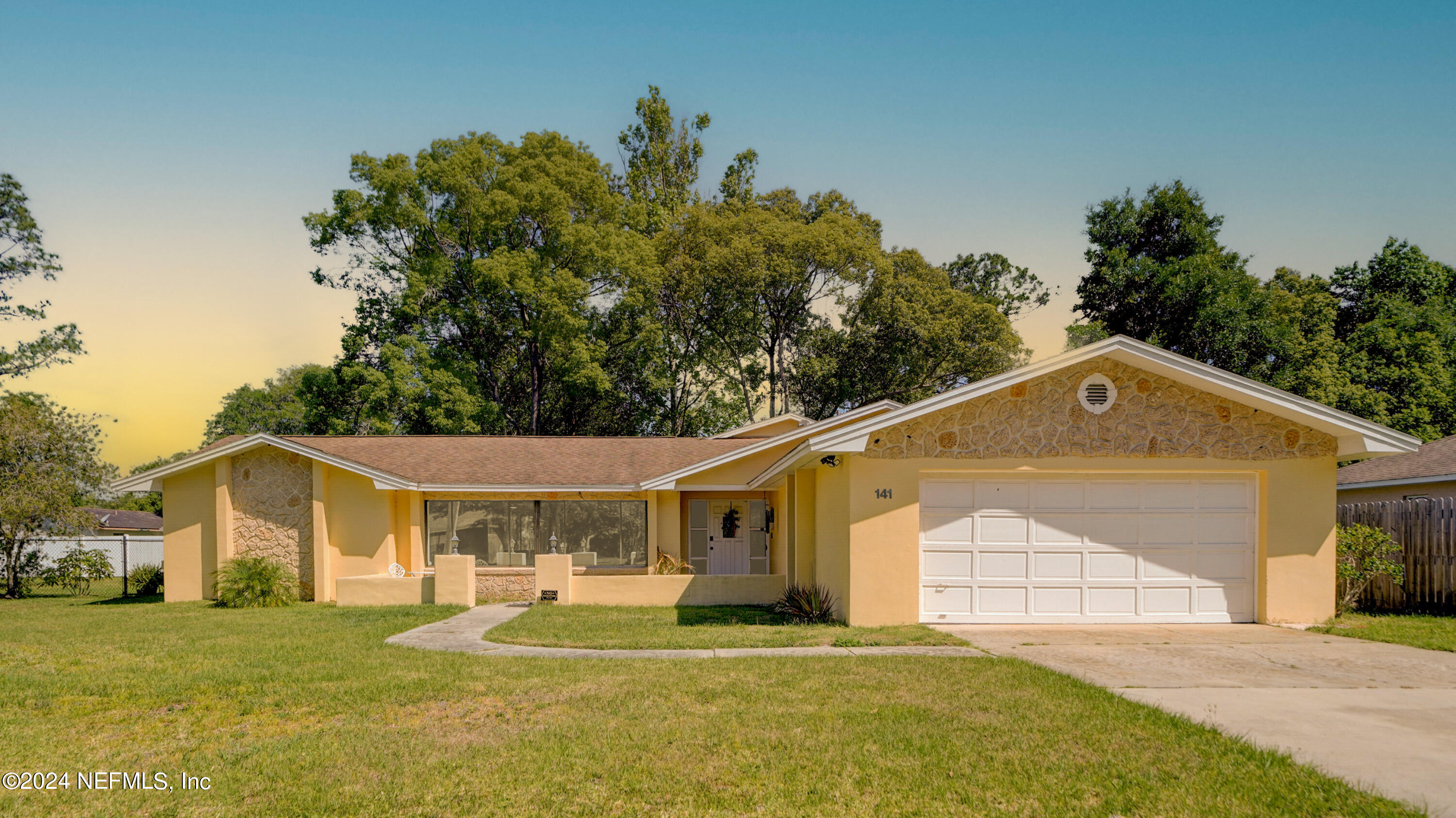 Palm Coast, FL home for sale located at 141 Beechwood Lane, Palm Coast, FL 32137
