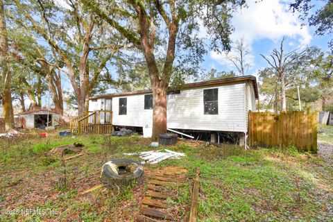 A home in Middleburg