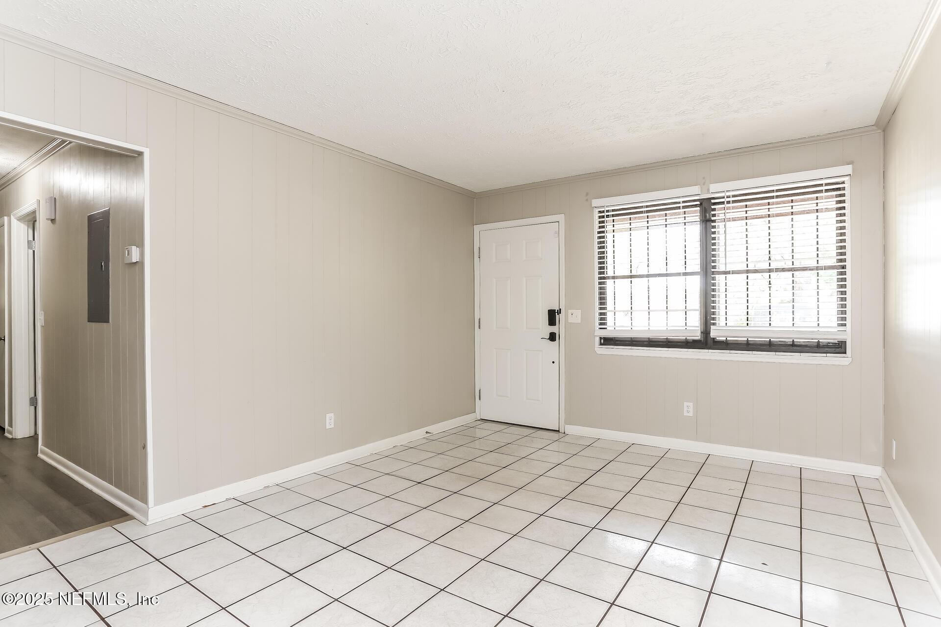 6921 MAGDELENA Drive