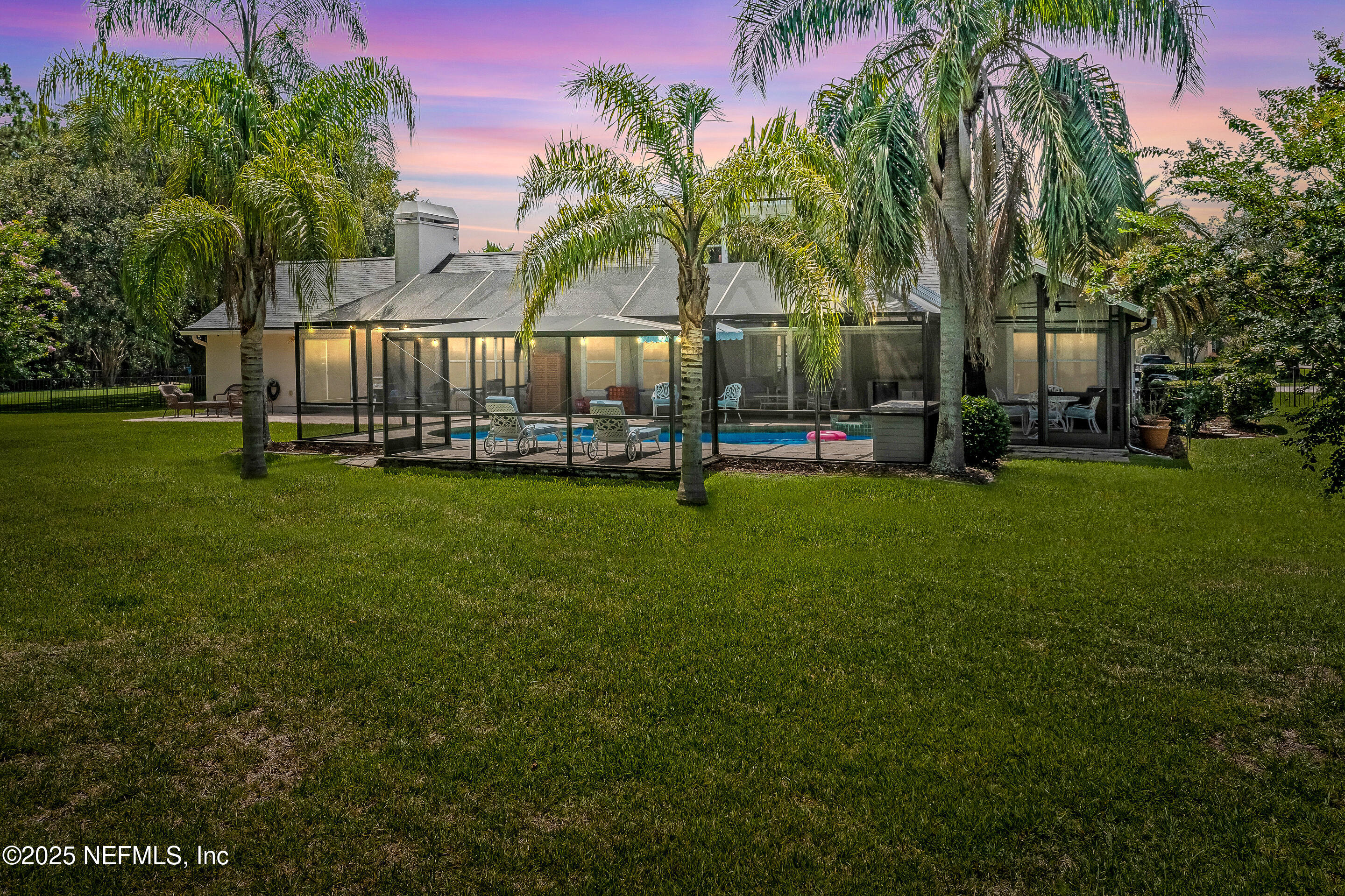 1956 LYNDHURST Drive