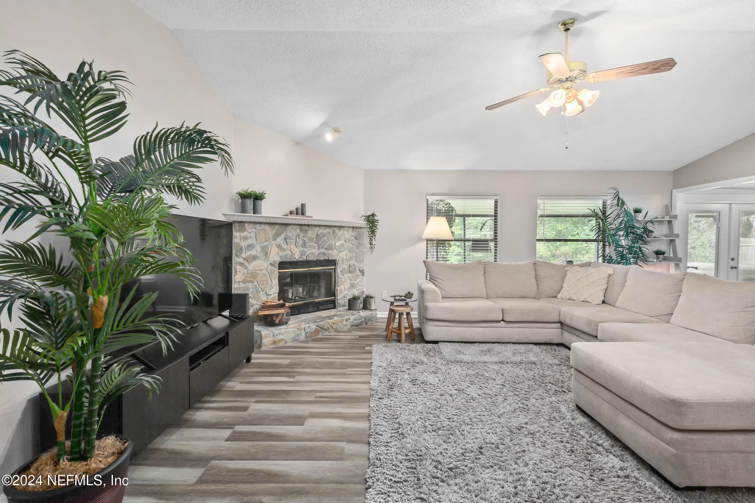 Jacksonville, Florida 32225, United States, 4 Bedrooms Bedrooms, ,2 BathroomsBathrooms,Residential,Pending,40378