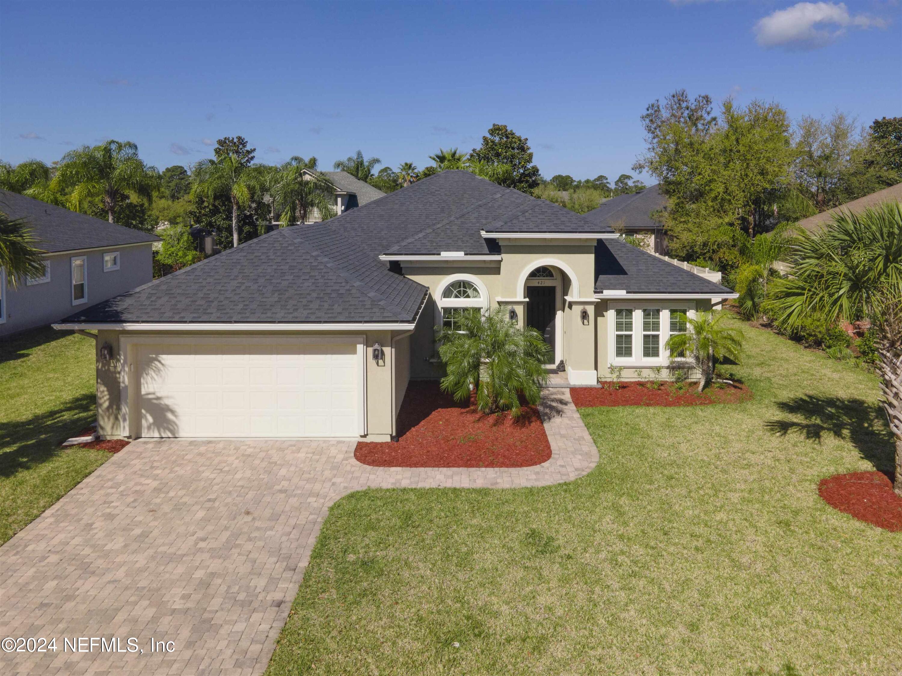 St Augustine, FL home for sale located at 421 Gallardo Circle, St Augustine, FL 32086