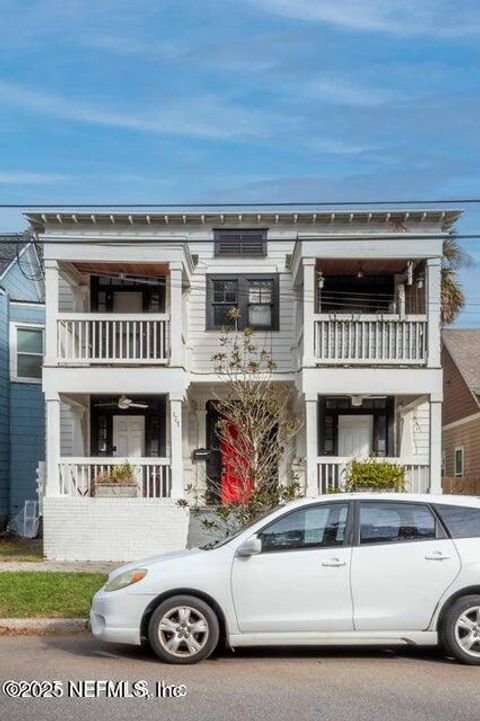 Photo of 117 E 4TH Street #4, Jacksonville, FL 32206 (MLS # 2115389) Photo of 117 E 4TH Street #4, Jacksonville, FL 32206 (MLS # 2115389)