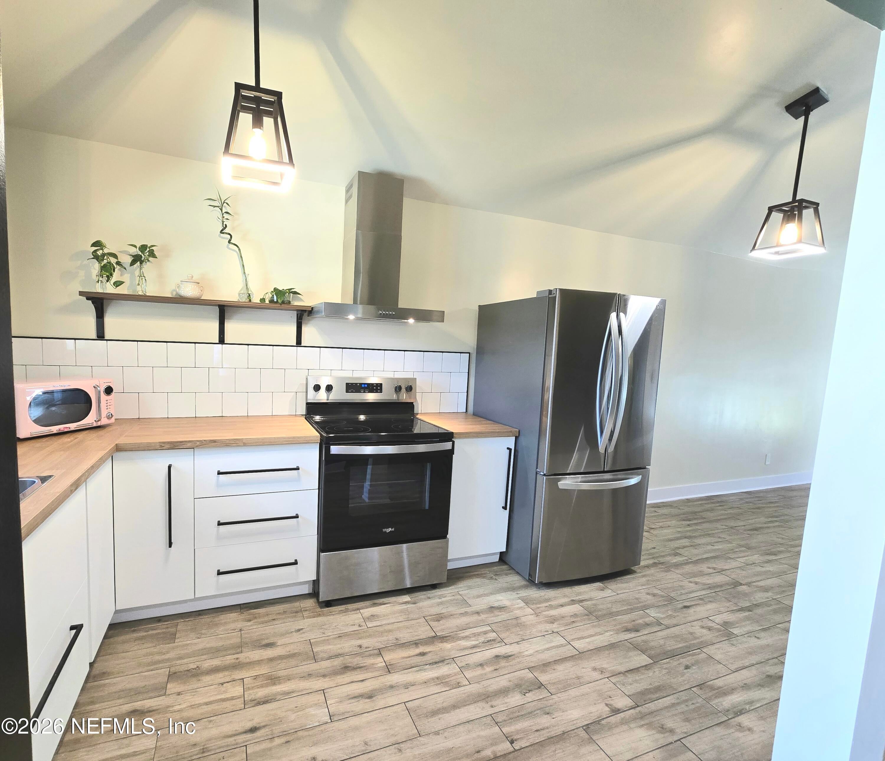10708 KUSAIE Drive S